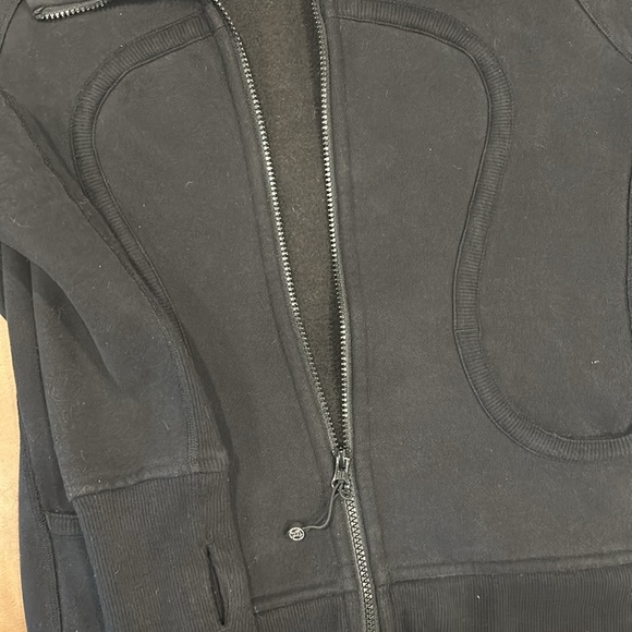Lululemon Scuba Hoodie II in Black - Picture 5 of 6